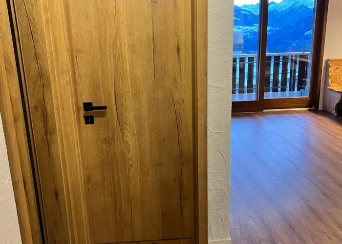 Neu-renovierte - Nov 24 - 2,5 Zi Mit Traum-aussicht Apartamento *