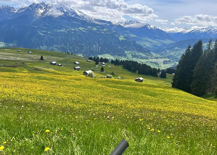 Apartamento Neu-renovierte - Nov 24 - 2,5 Zi Mit Traum-aussicht Falera